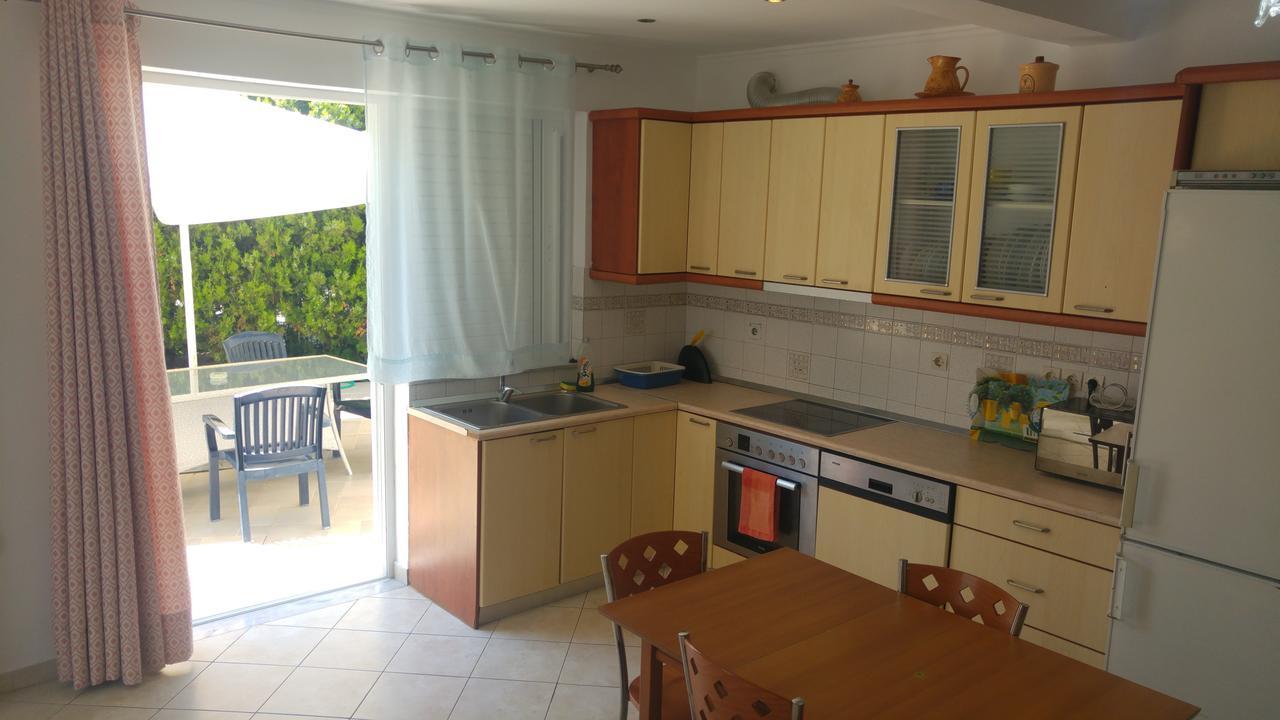 Kamares Apartments Εε Poros Town Exterior photo